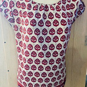 Banana Republic "silk" top size M